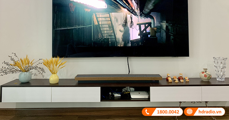 Lắp đặt Loa Soundbar B&O Beosound Stage Smoked OAK Nghe Nhạc Cao Cấp trị giá 66 triệu đồng cho chị Hạnh ở Cầu Giấy, Hà Nội