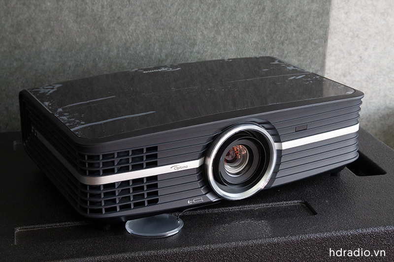 Máy chiếu 4K Optoma UHD65-2