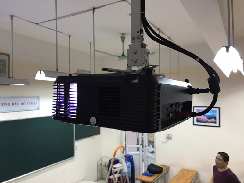 Máy chiếu Optoma XA510-1