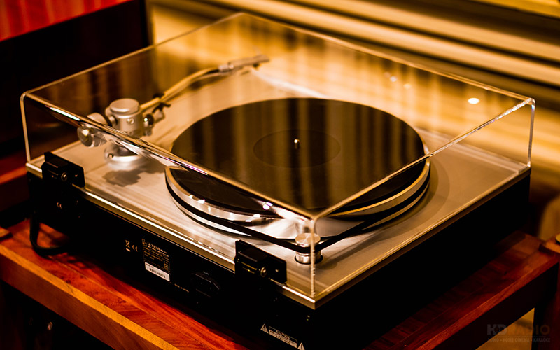 Đầu đĩa than Luxman PD151-1