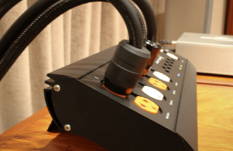 Ổ điện Clef PowerBRIDGE 10-3