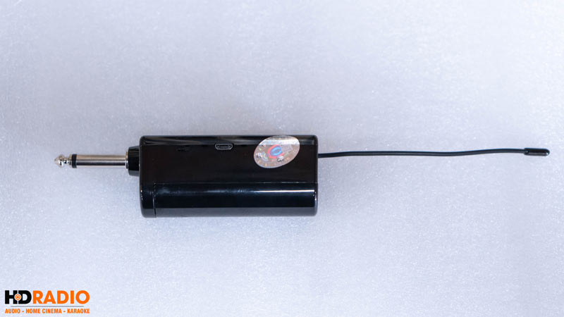 Micro không dây Kiwi A1, 2 tay mic, Kèm Pin + Sạc-9