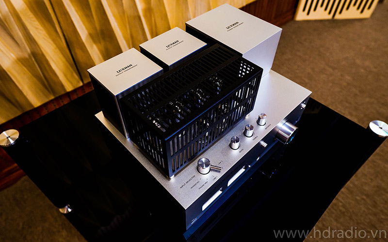 Amply đèn Luxman SQ-N150-33