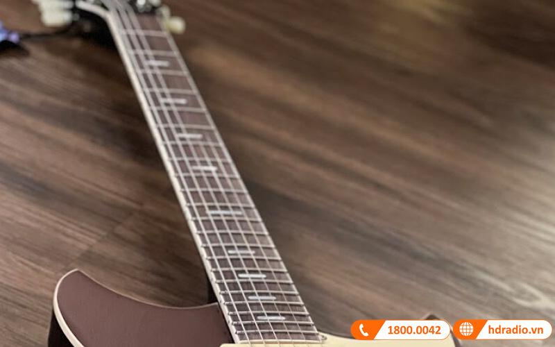 Đàn Guitar Yamaha RSS02T, guitar điện-5