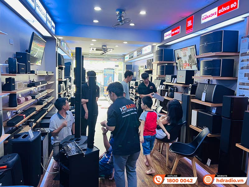 Nên mua những thiết bị âm thanh chính hãng ở đâu?