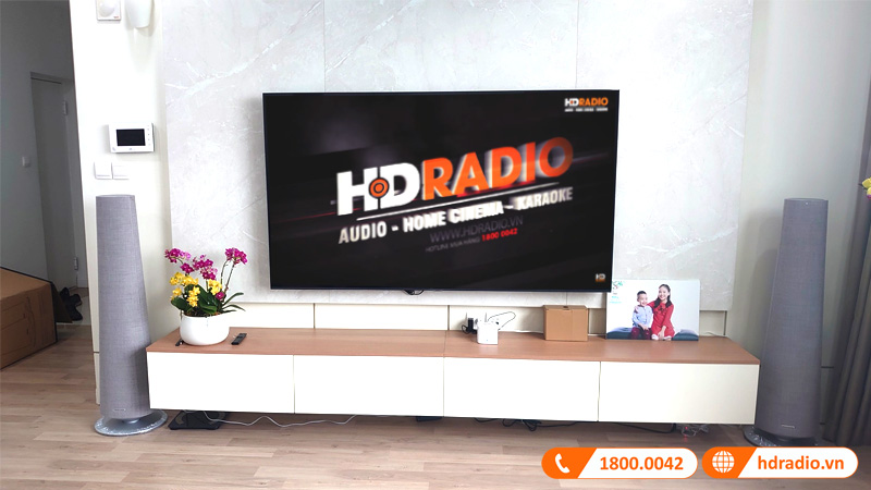 Loa nghe nhac cua anh Hung