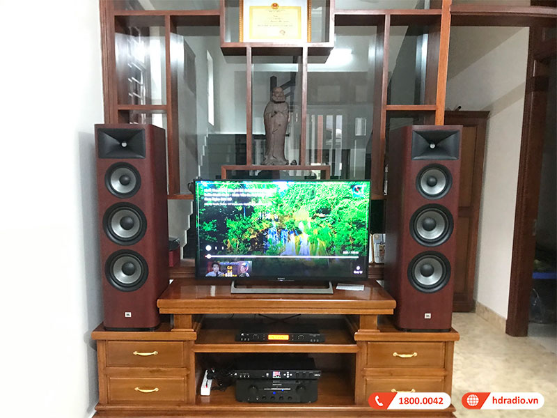 ảnh thực tế Amply Marantz PM8006 trong hệ thống dàn âm thanh