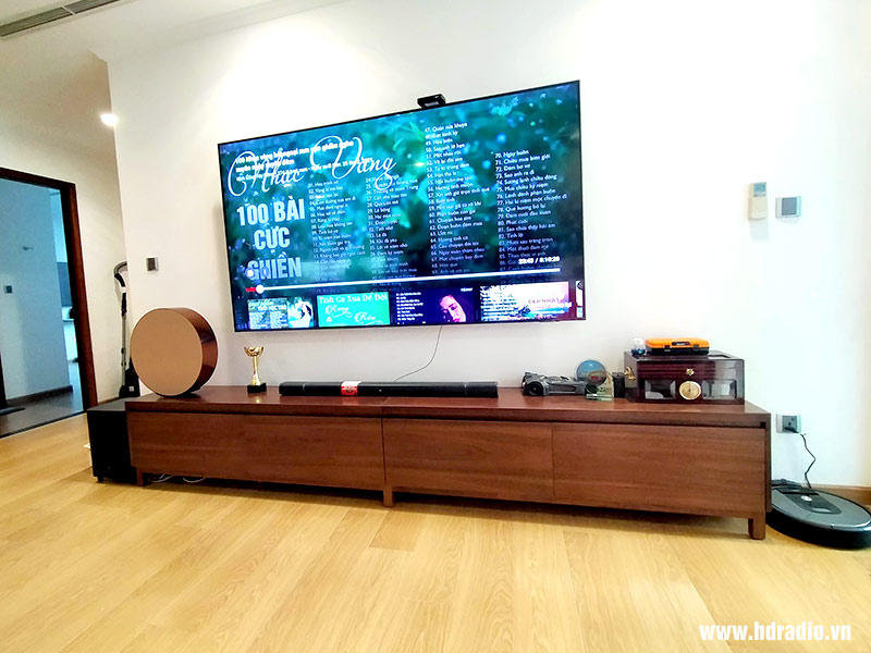Loa B&O Beosound EDGE