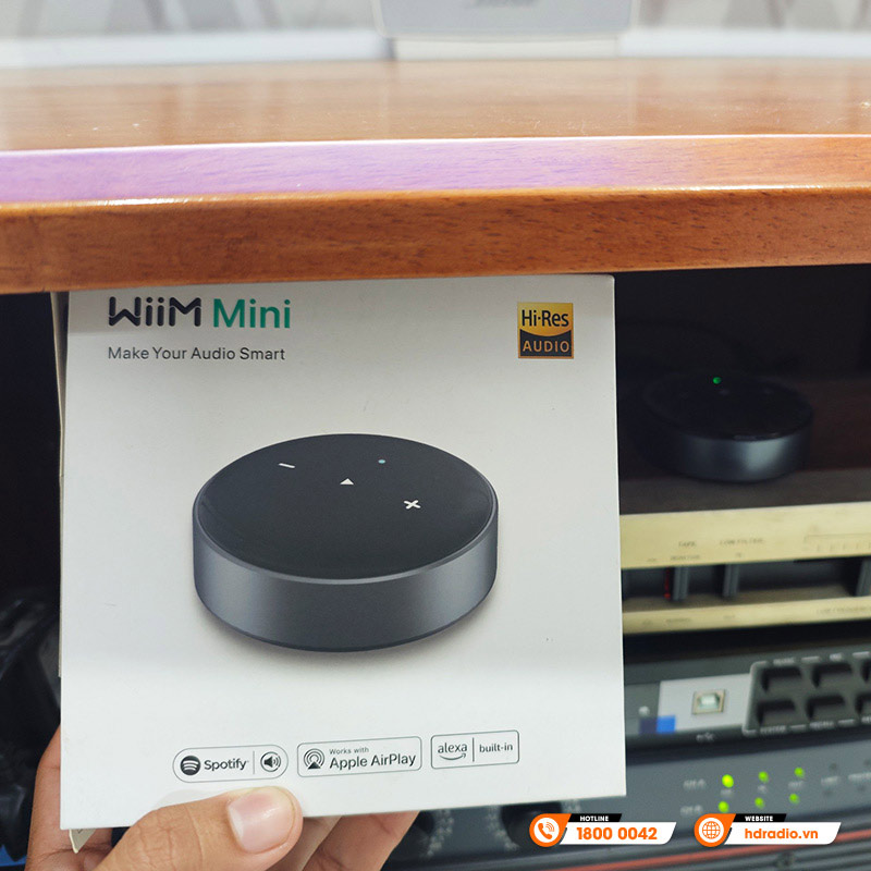 Bổ sung thiết bị kết nối không dây WiiM Mini cho dàn karaoke của chú Nam