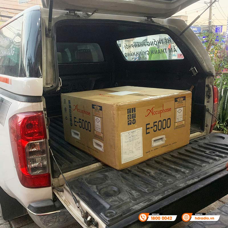 Amply Accuphase E-5000 tại nhà anh Vinh