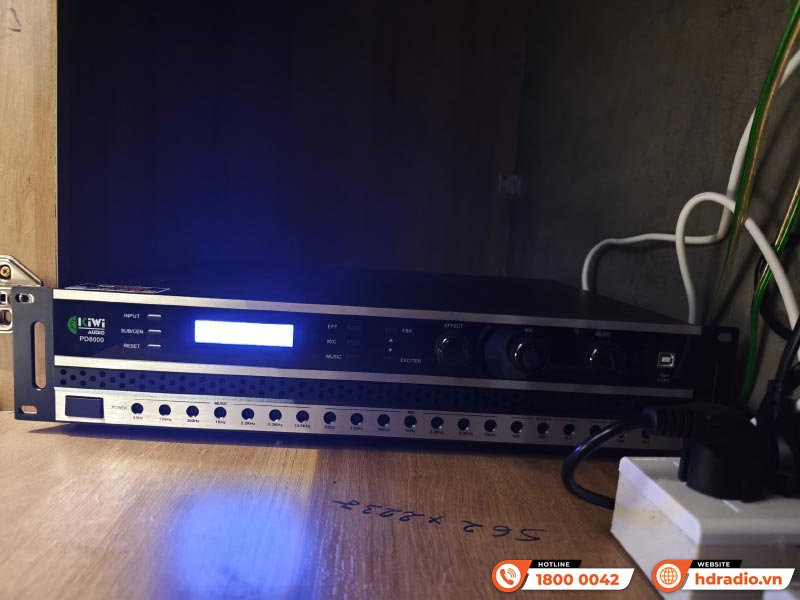 Dàn âm thanh quán Cafe giá rẻ JBL CF09