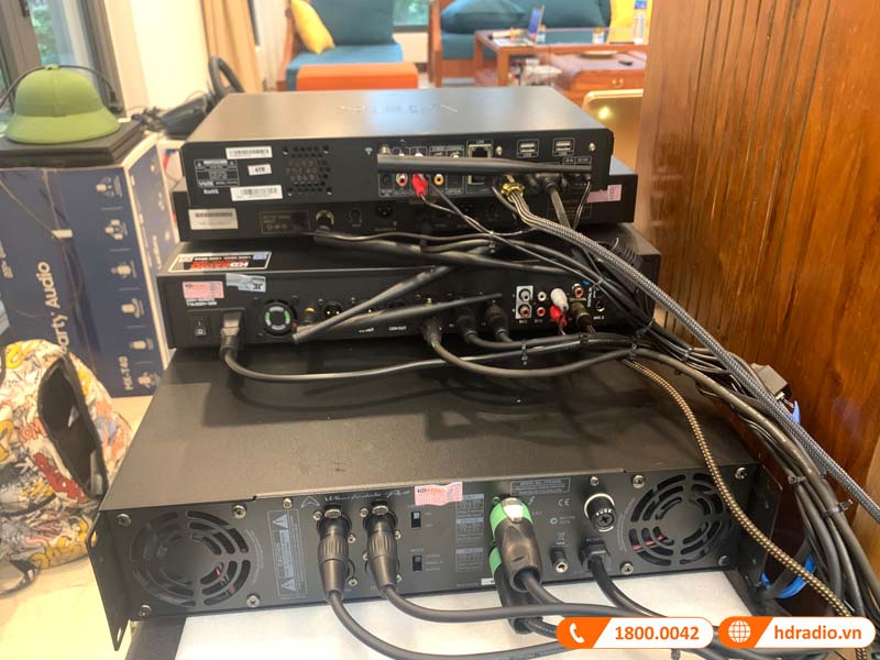 Lắp dàn karaoke hdr86 kết hợp đầu màn vietk 131tr cho anh hải