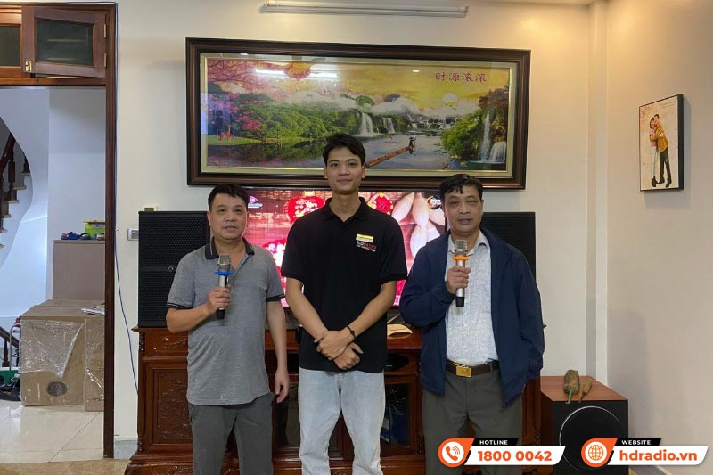 Bộ dàn karaoke của chú Sang ở Hà Nội Bộ dàn karaoke của chú Sang ở Hà Nội