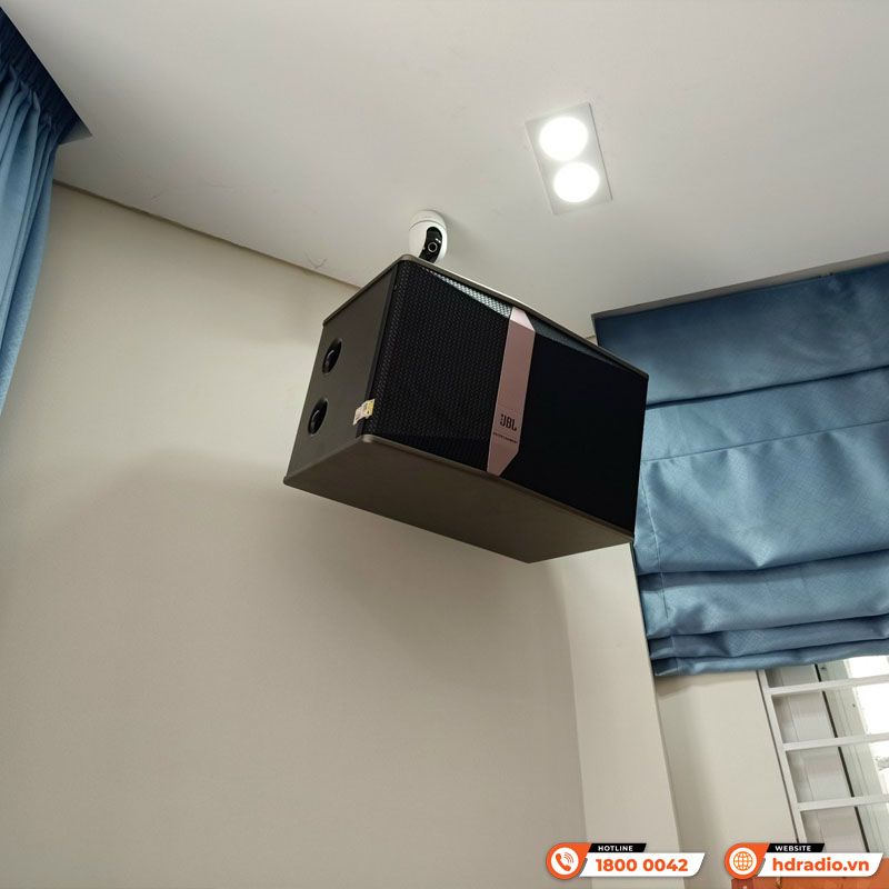 Lắp dàn karaoke giá gần 32 triệu cho anh Vương ở HCM