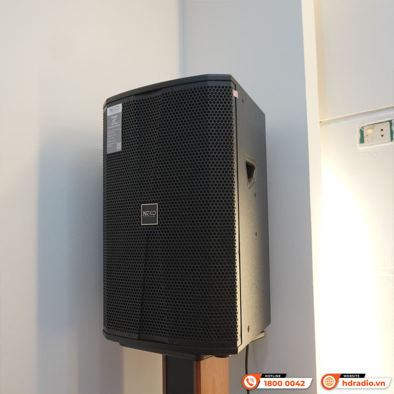 Lắp dàn karaoke GD83 kết hợp sub Paramax 1000 và màn hình Tomko cho chú Cầm