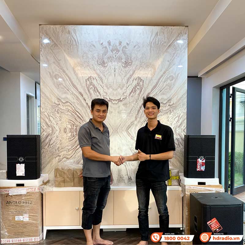 Lắp đặt Dàn Karaoke cao cấp HDR55 kết hợp Sub Wharfedale AX15B cùng bộ Đầu màn VietK trị giá hơn 136 triệu đồng cho anh Minh