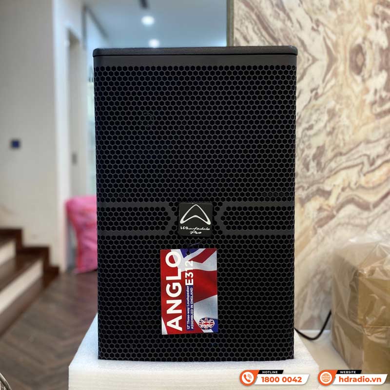 Lắp đặt Dàn Karaoke cao cấp HDR55 kết hợp Sub Wharfedale AX15B cùng bộ Đầu màn VietK trị giá hơn 136 triệu đồng cho anh Minh