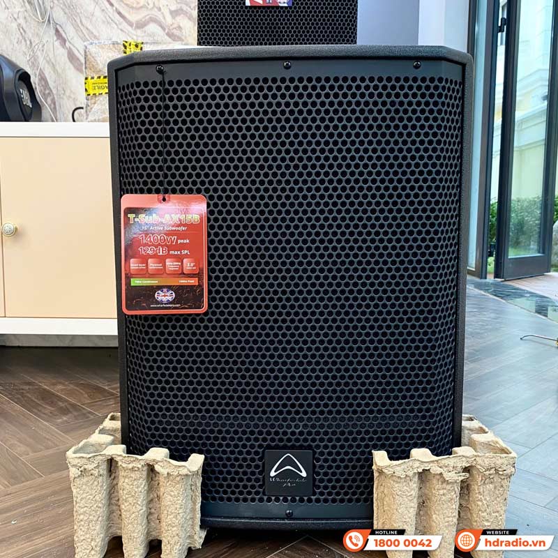 Lắp đặt Dàn Karaoke cao cấp HDR55 kết hợp Sub Wharfedale AX15B cùng bộ Đầu màn VietK trị giá hơn 136 triệu đồng cho anh Minh