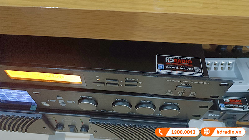 Dan karaoke cua anh Duc