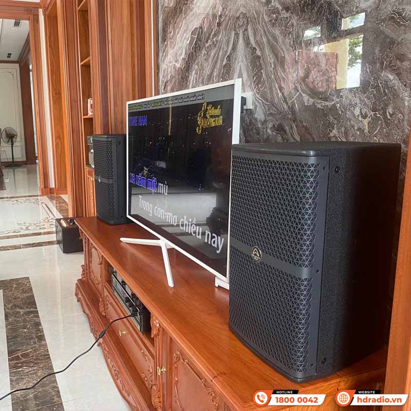 Lắp dàn karaoke trị giá hơn 36 triệu cho anh Đức ở Hà Nội