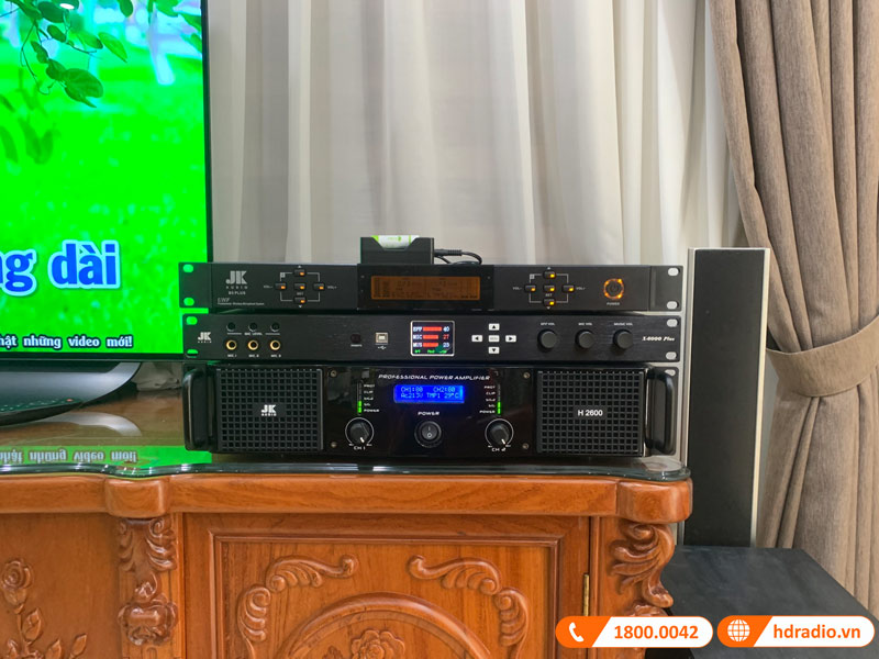 Lắp bộ dàn karaoke hơn 41 triệu cho anh Năm ở Văn Quán