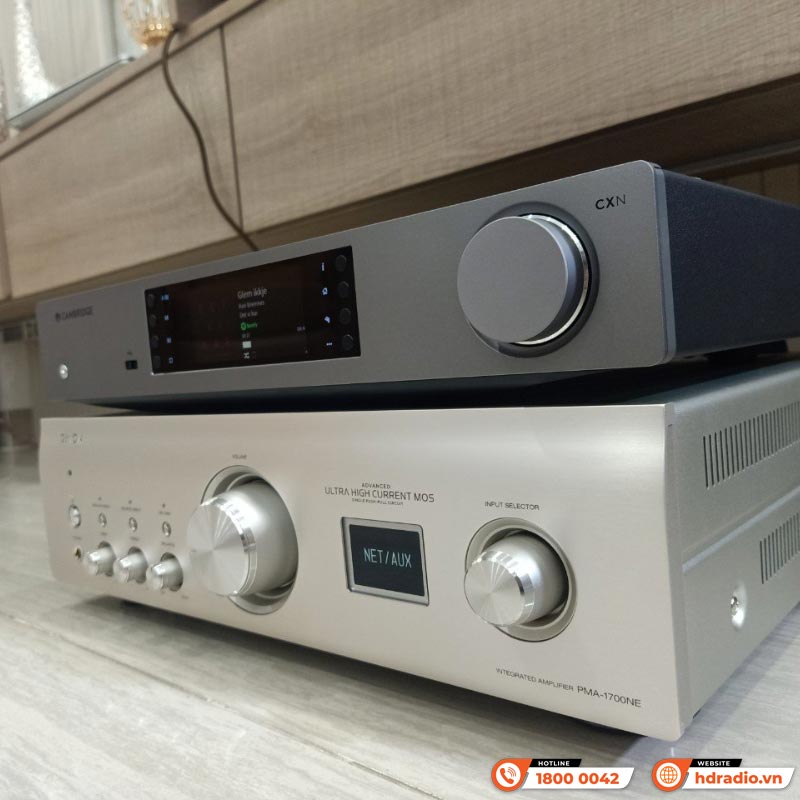 Dàn nghe nhạc của anh Thiện ở Hồ Chí Minh