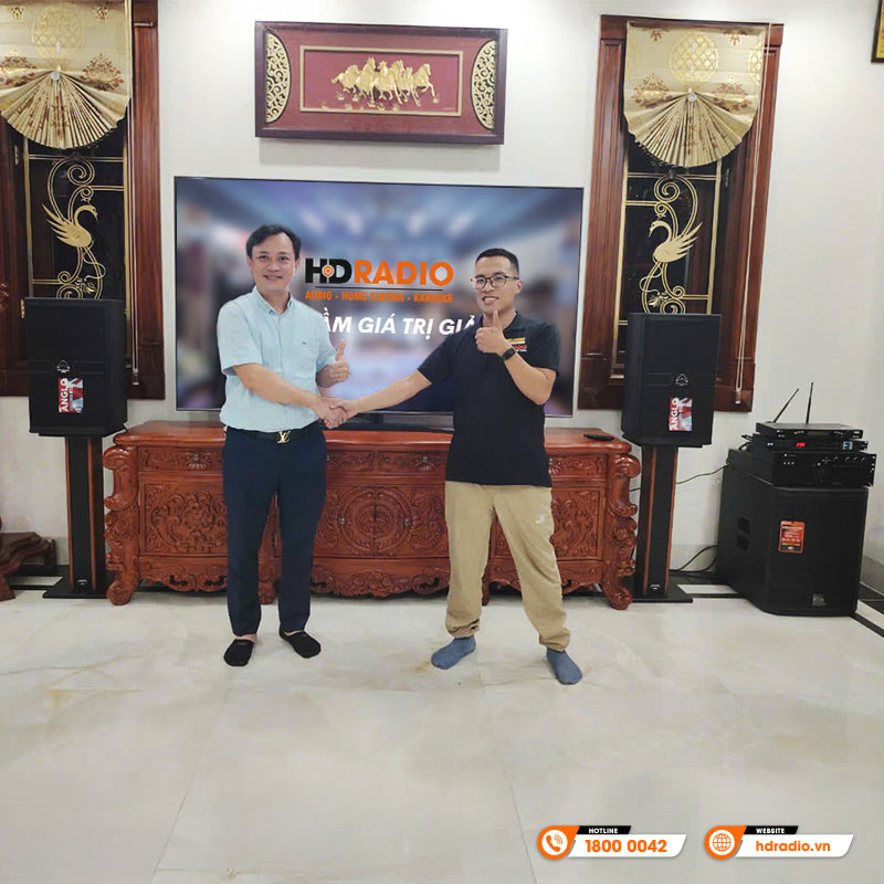 Dàn karaoke cao cấp của chị Huyền