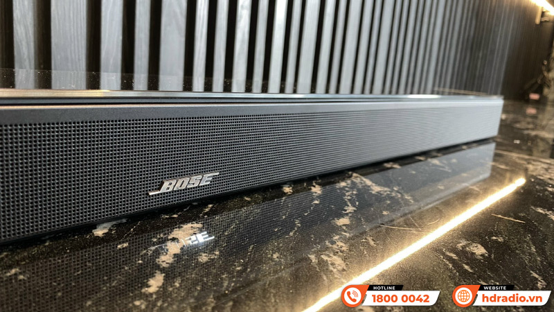Bộ loa soundbar Bose SB24 của anh Jack Langston
