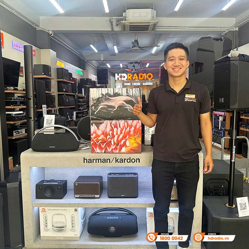 Cặp Loa DEVIALET Phantom I 108DB tại nhà anh Hiếu