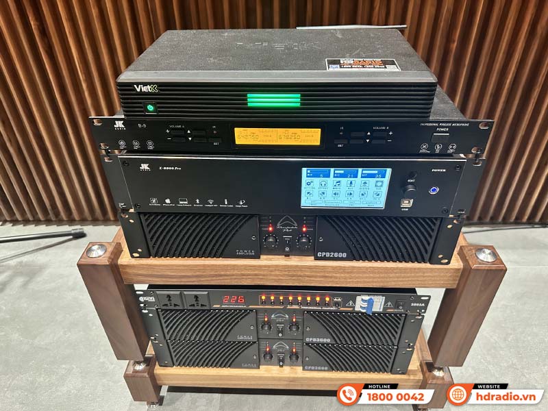 Dàn karaoke cao cấp của chị Phú