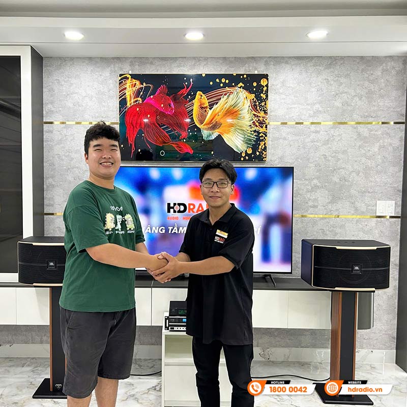 Dàn karaoke đón Tết của anh Huy Dàn karaoke đón Tết của anh Huy