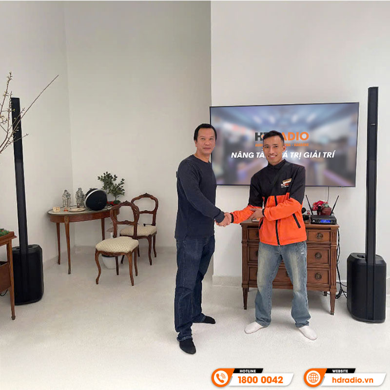 Dàn Karaoke cực hay của chị Tú