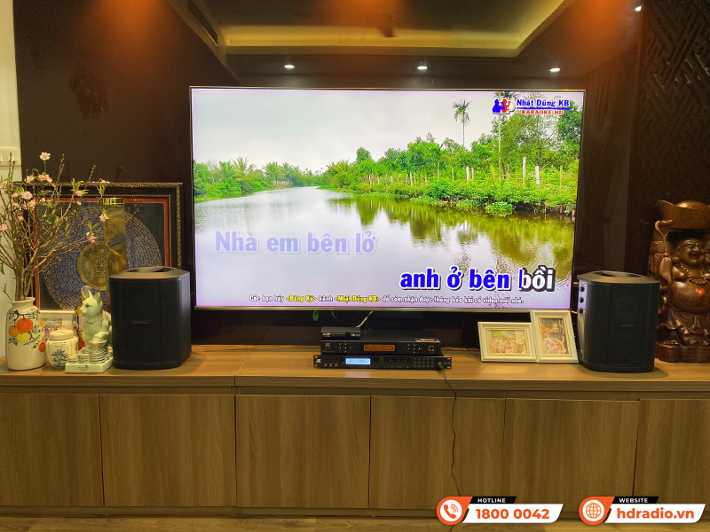 Dàn karaoke của chị Hoa ở Hà Nội