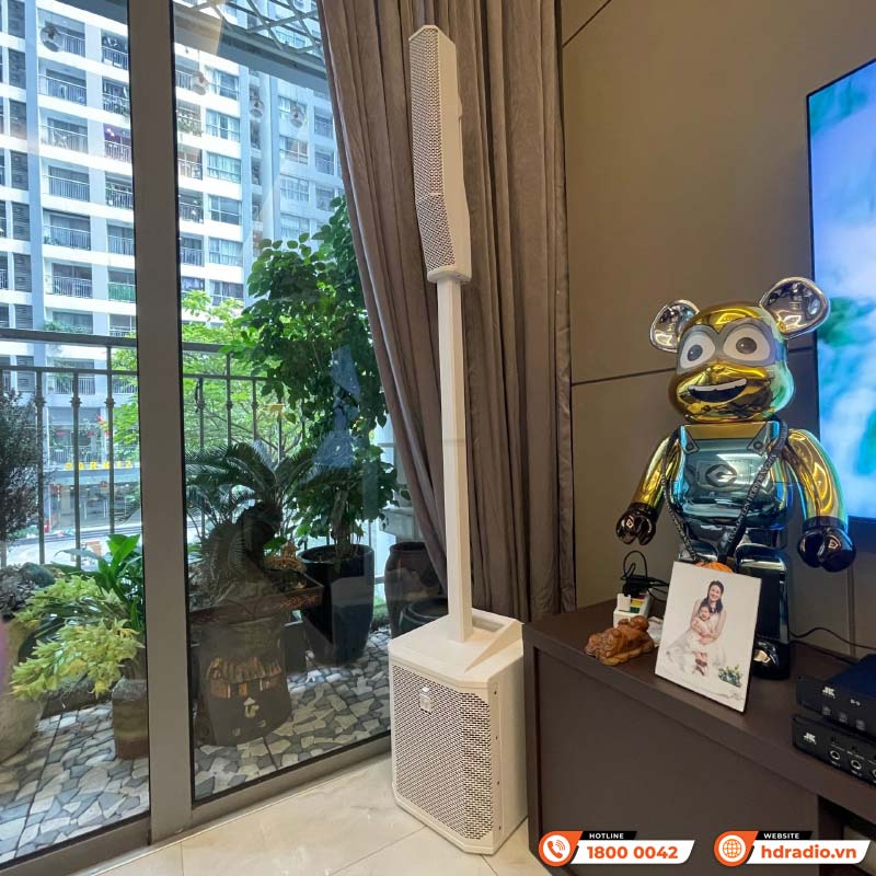  Dàn karaoke của chị Ngọc Anh