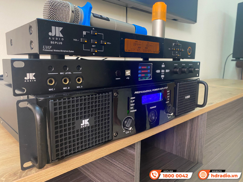 Dàn karaoke của chị Trâm Anh