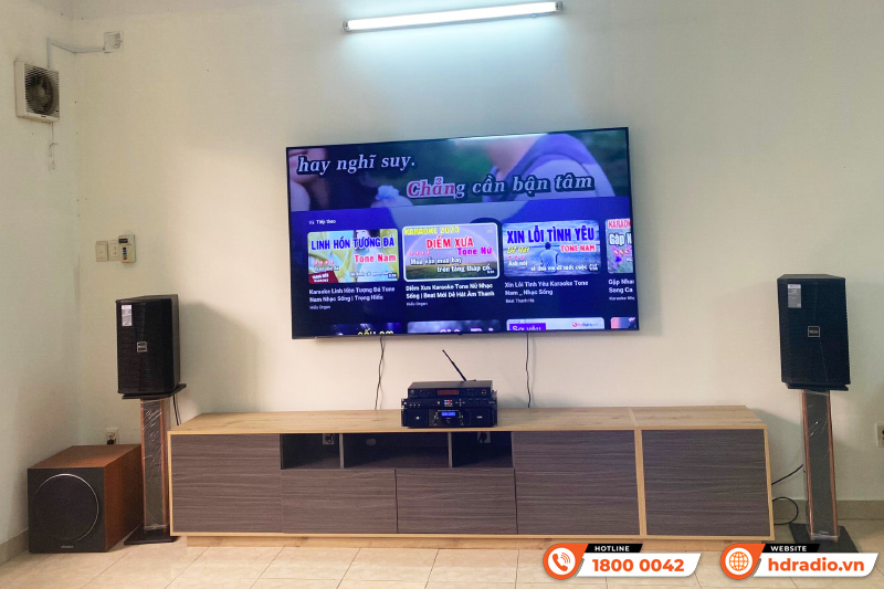 Dàn karaoke của chị Trâm Anh