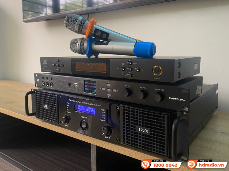 Dàn karaoke của chị Trâm Anh