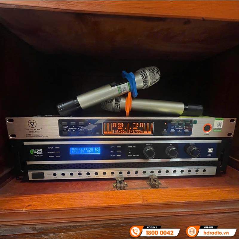 Dàn karaoke của cô Vân Dàn karaoke của cô Vân