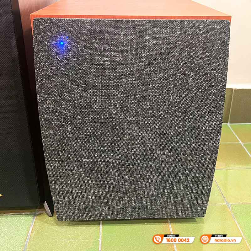 Dàn nghe nhạc của chị Huyền