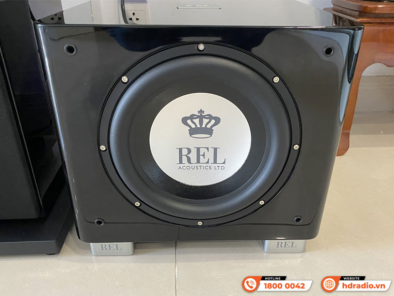 Lắp đặt dàn nghe nhạc cao cấp trị giá hơn 120 triệu đồng cho anh Tuấn Lắp đặt dàn nghe nhạc cao cấp trị giá hơn 120 triệu đồng cho anh Tuấn