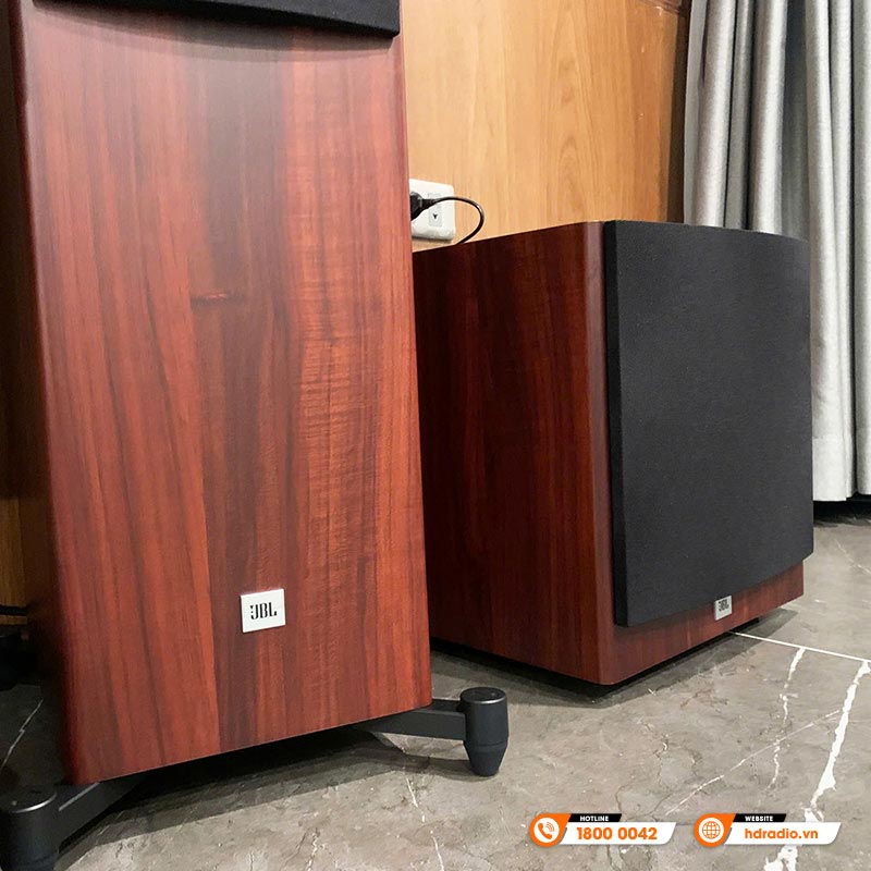 Dàn nghe nhạc của anh Khoa