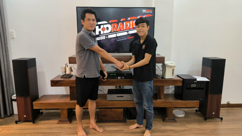 Dàn nghe nhạc và hát karaoke chất lượng của anh Minh