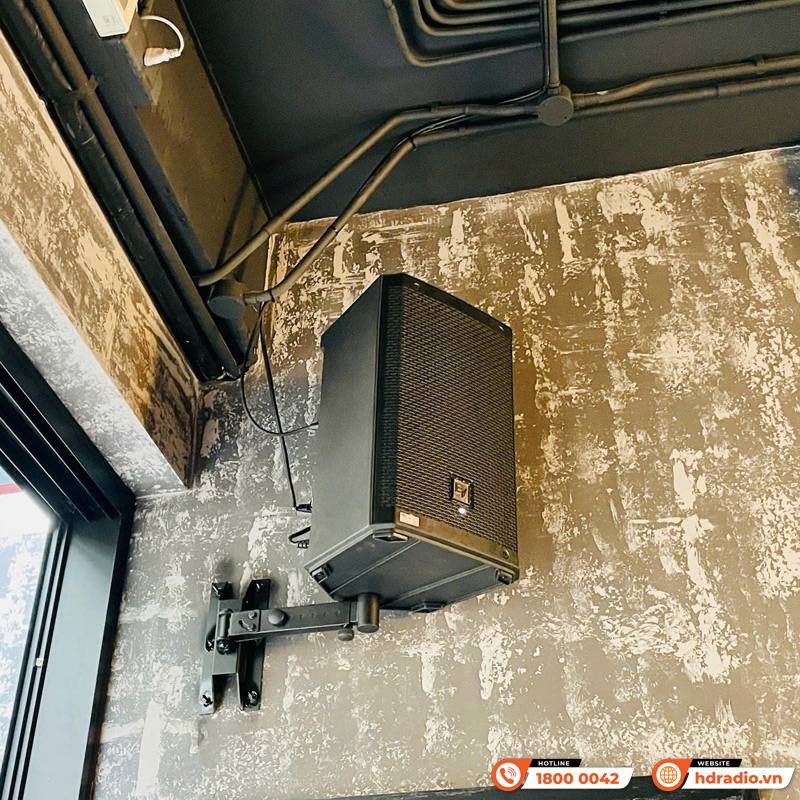 Lắp đặt hệ thống âm thanh cực chất trị giá hơn 92 triệu đồng cho quán Pub của anh Chiến