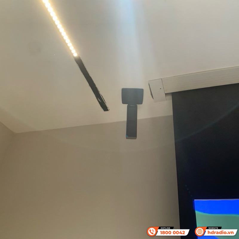 Lắp đặt hệ thống âm thanh trình chiếu hơn 223 triệu cho anh Hưng