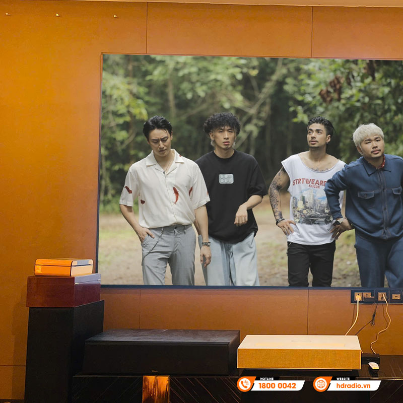 Hệ thống trình chiếu cao cấp của anh Long