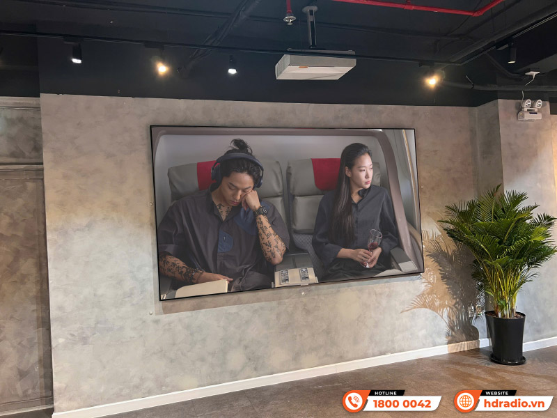 Máy Chiếu Siêu Gần Optoma CinemaX D2+ Smart (Plus)