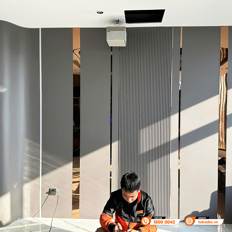 Máy Chiếu XGIMI Horizon Ultra, 2300 ISO Lumens (2760 ANSI Lumens), 4K (3840 x 2160) 30-300 inch, HDMI/ARC, USB, Android TV 11-13