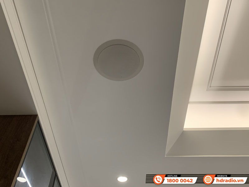 Loa âm trần JBL C-6IC, Bass 16.5cm, Công suất 35W, Độ nhạy 91dB-6