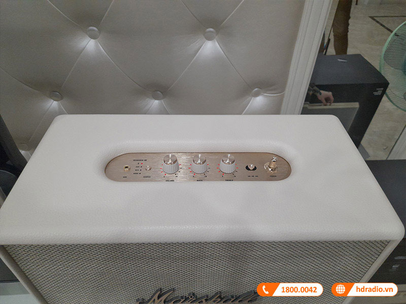 Loa nghe nhac cua anh Dat Ho Loa nghe nhac cua anh Dat Ho