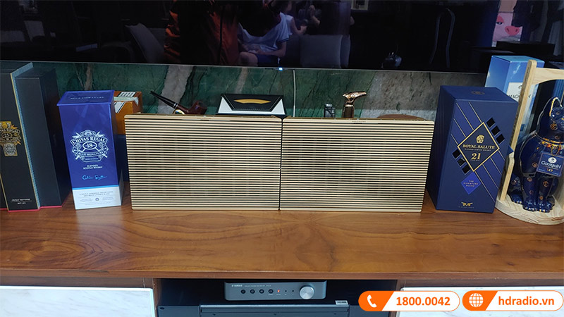 Lắp đặt đôi loa B&O Beosound Level trị giá hơn 86 triệu đồng cho anh Cường ở Thanh Xuân, Hà Nội